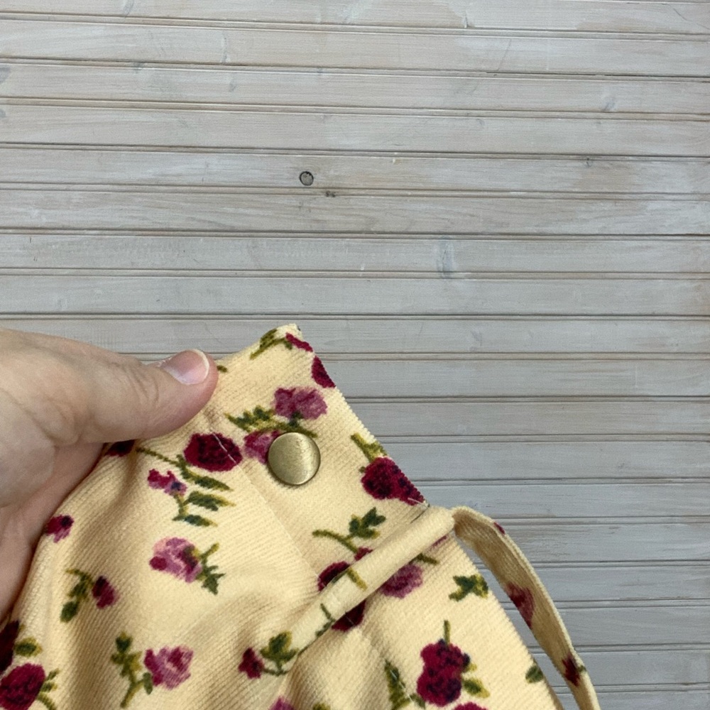 Lightweight Creamy Gold & Pink Floral Corduroy Tote Bag - Picture 5 of 10